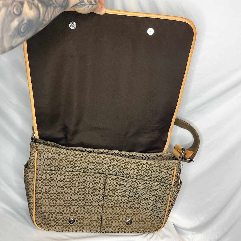 Coach Messenger Bag Crossbody Satchel‎ Signature Canvas Leather Trim - Picture 7 of 13